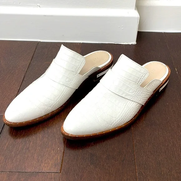 Freda Salvador White Croc-Embossed Mules - Picture 1 of 10
